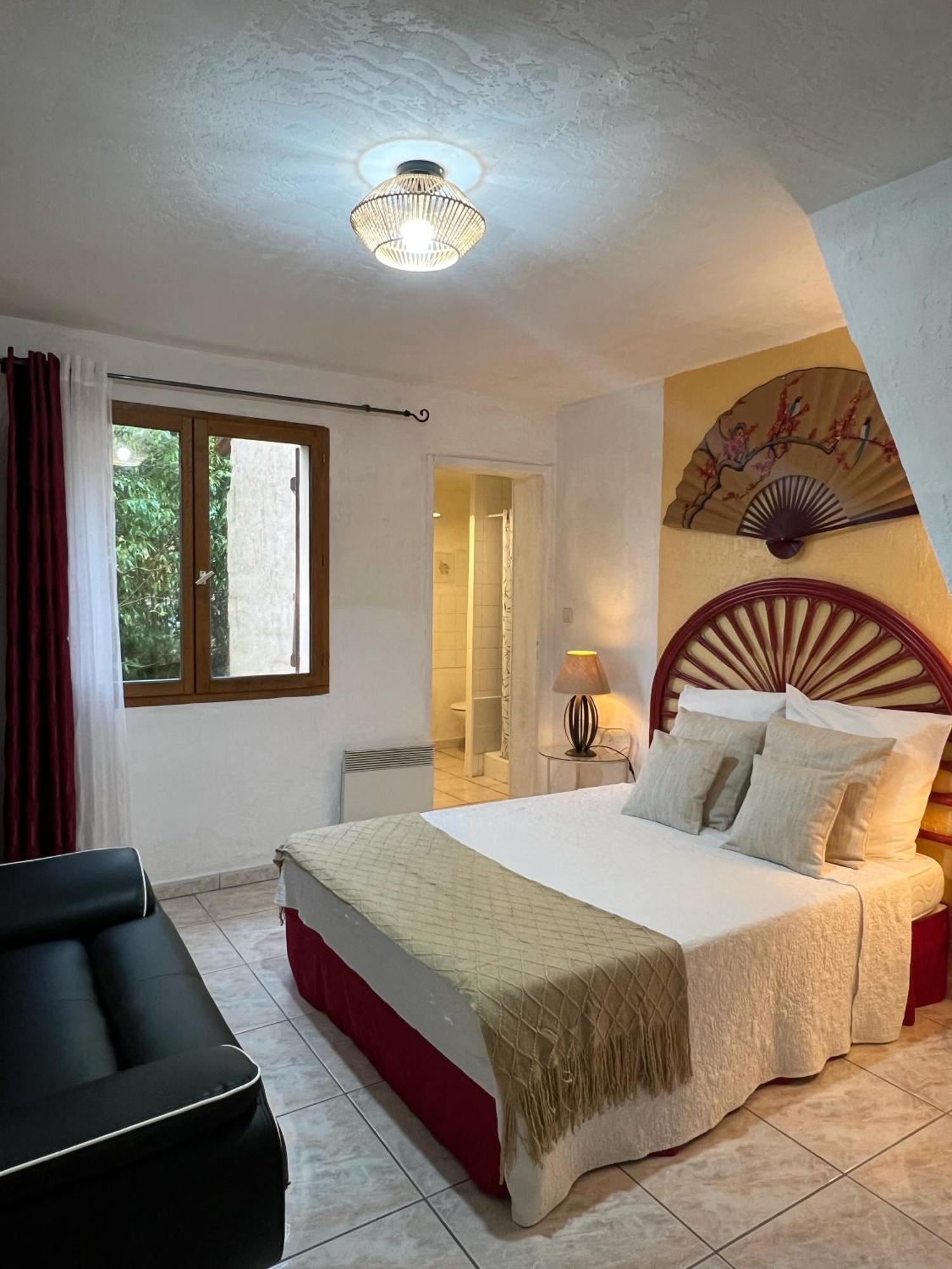 Bed & Breakfast Le Beausejour Каркассон Экстерьер фото