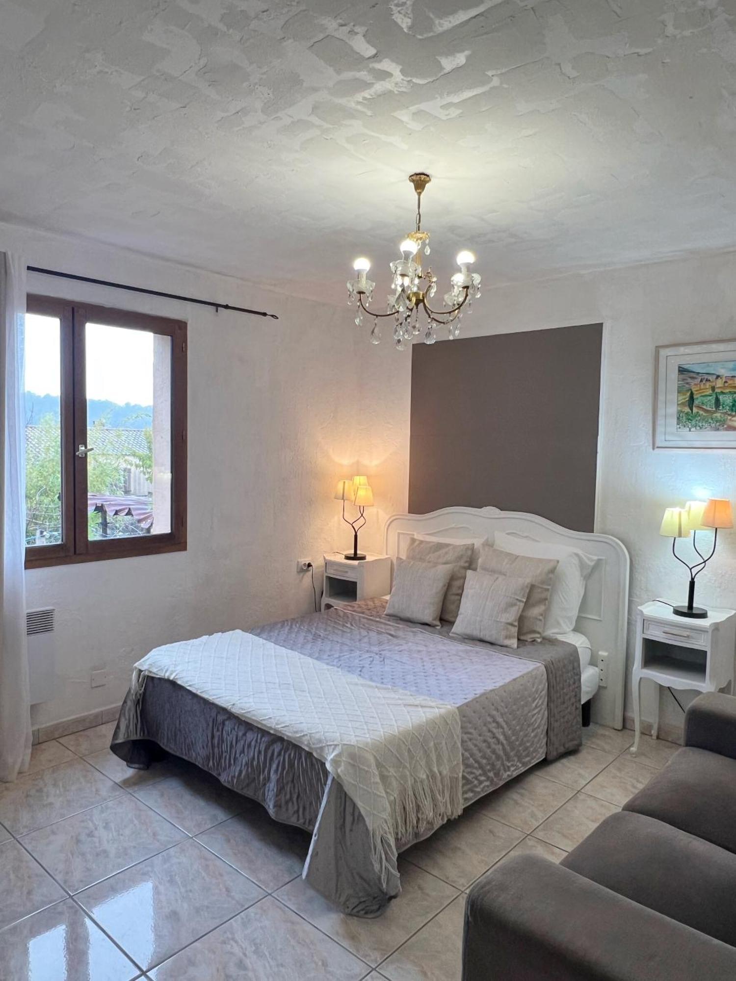Bed & Breakfast Le Beausejour Каркассон Экстерьер фото